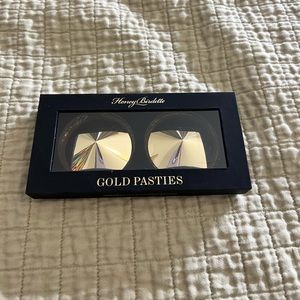 Honey Birdette pasties